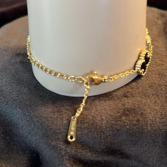 Fashion Clover Black And Gold Tone Stainless Steel Bracelet - Picture 7 of 10